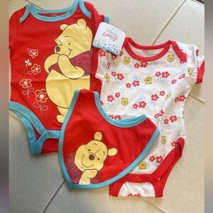 Disney Winnie the Pooh Red and White Bodysuit and Bib Trio 0/3 months NWT
